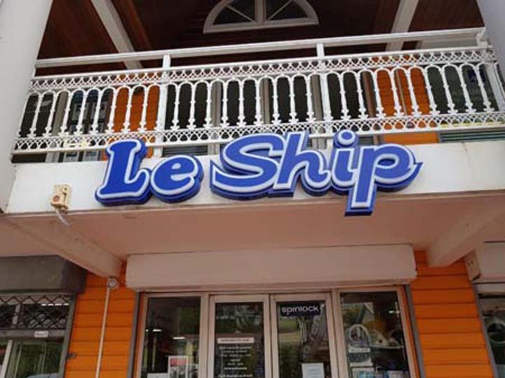 Fabrication de signalétiques Martinique